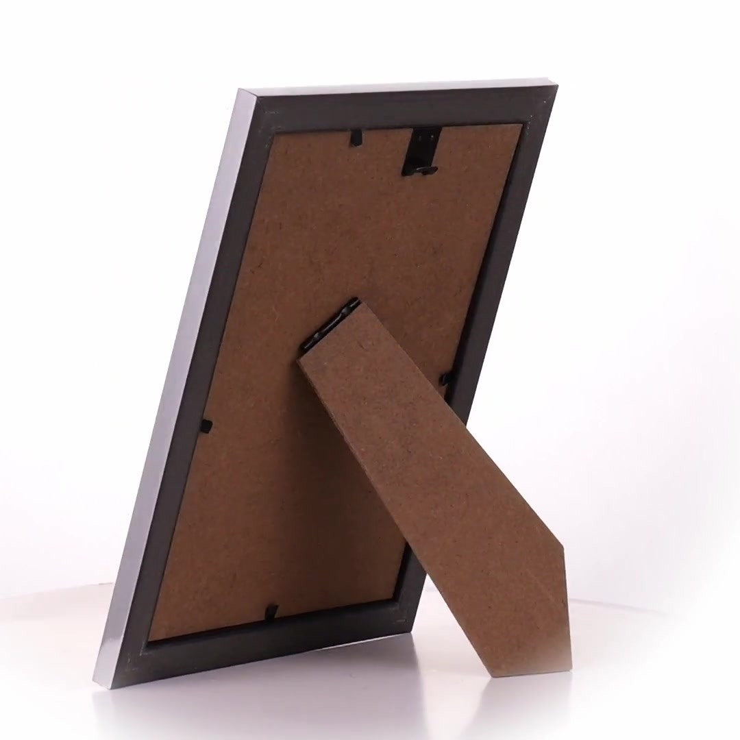 Textured silver Leon photo frame 13x18