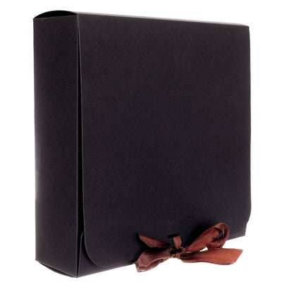 Cutie dreptunghiulara de cadou cu funda 